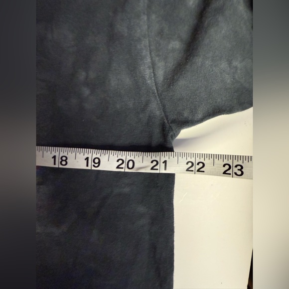 Vintage Liquid Blue Pink Floyd Dark Side Of The Moon Tee Shirt Size Medium - Picture 6 of 9